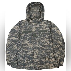 US Army ECWCS Level 5 Soft Shell Jacket UCP Camo Cold Weather Size XL  XL
